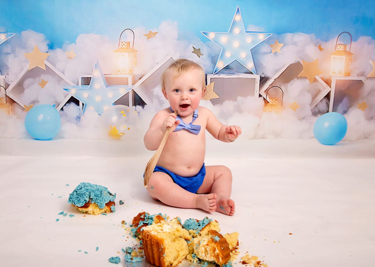 Happy birthday baby cake smash party photography