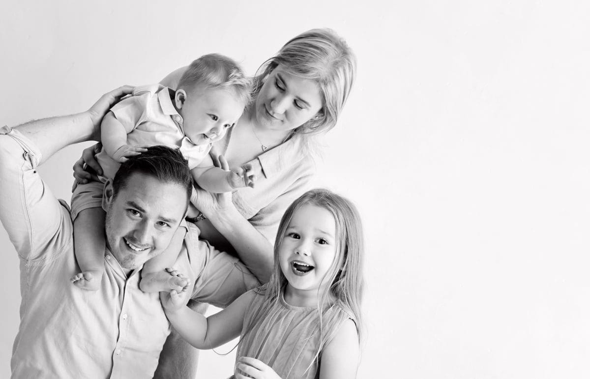 Black and white family portrait photo session